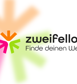 Logo der Initiative Zweifellos - FInde deinen Weg mit den Logopfeilen in Grün, Orange und Magenta
